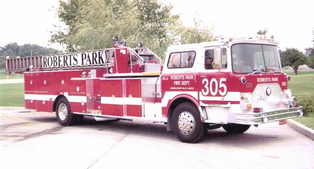 Truck 305. A 1972 Mack, this was the first ladder truck for the district. It remained in service until 1997.